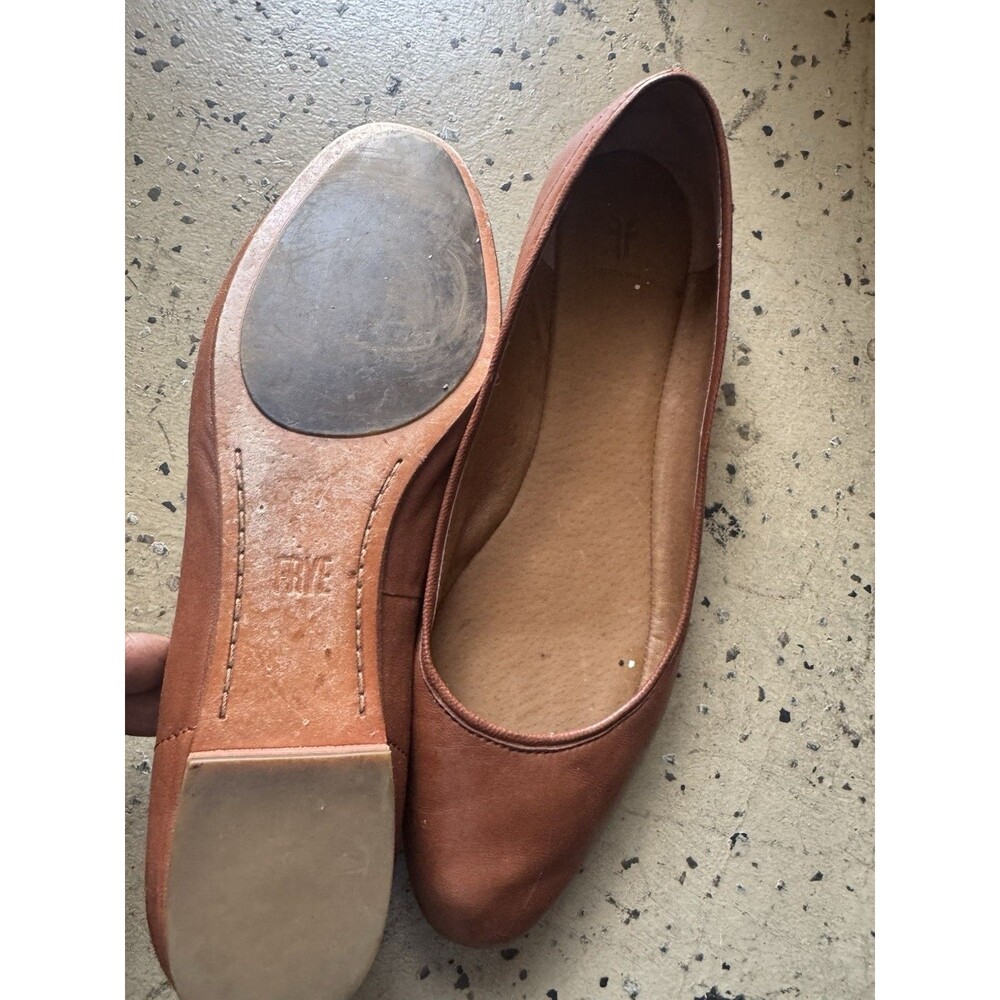 Frye Carson Leather Ballerina Flats in Cognac Size 9.5M US - Picture 6 of 7